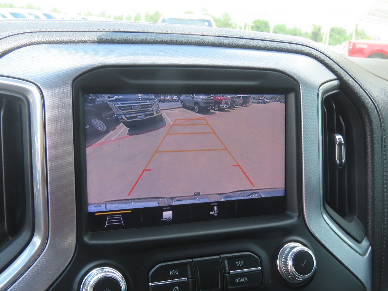 Used 2019 GMC Sierra 1500 SLT RWD image 29