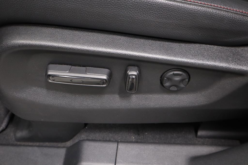 Used 2025 Honda Odyssey Sport-L image 24