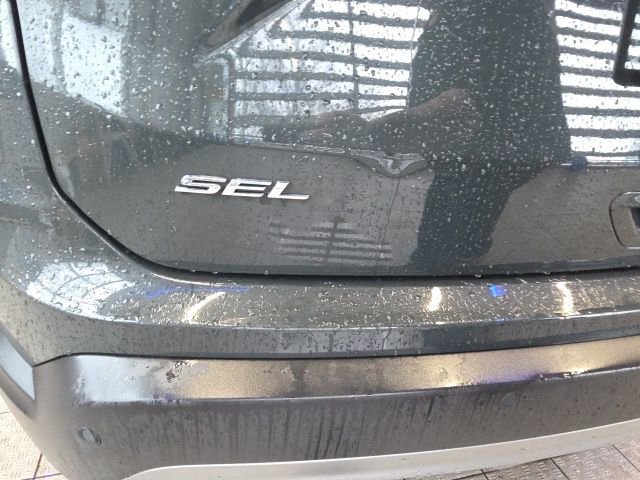 Certified 2024 Ford Edge SEL w/ Convenience Package image 13