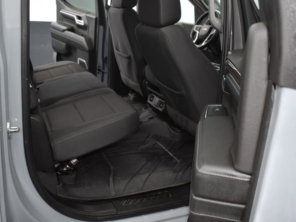 Used 2024 Chevrolet Silverado 1500 LT w/ Work Truck Package image 15