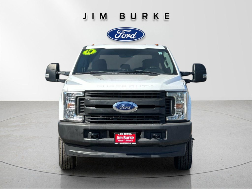 Certified 2019 Ford F350 XL w/ Power Equipment Group AWD/4WD image 8
