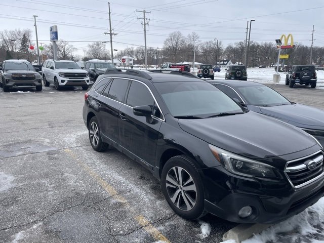 Used 2019 Subaru Outback 2.5i Limited image 3