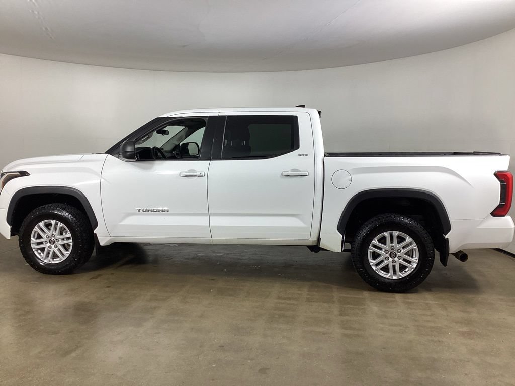 Used 2022 Toyota Tundra SR5 AWD/4WD image 9