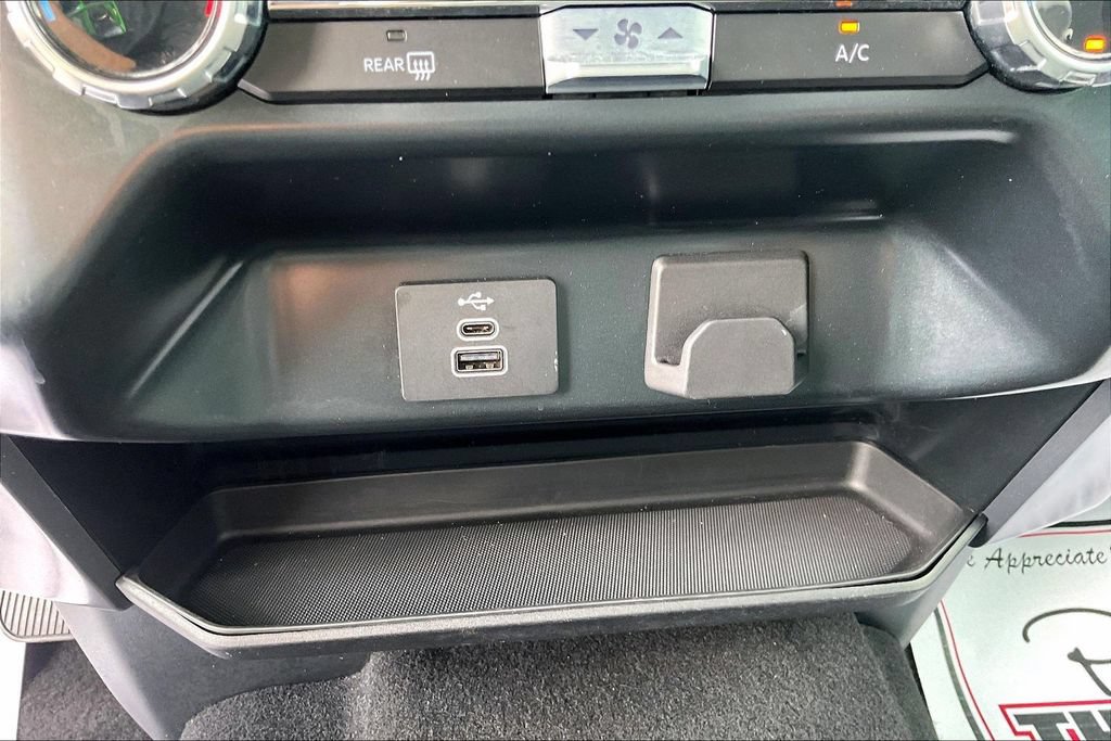 Certified 2025 Ford F150 XLT w/ Equipment Group 301A Standard AWD/4WD image 33