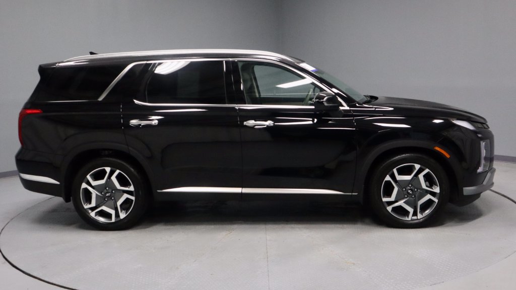 Used 2024 Hyundai Palisade Limited AWD/4WD image 13