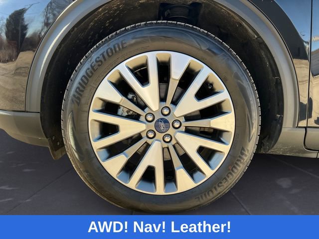 Certified 2022 Ford Escape Titanium AWD/4WD image 14