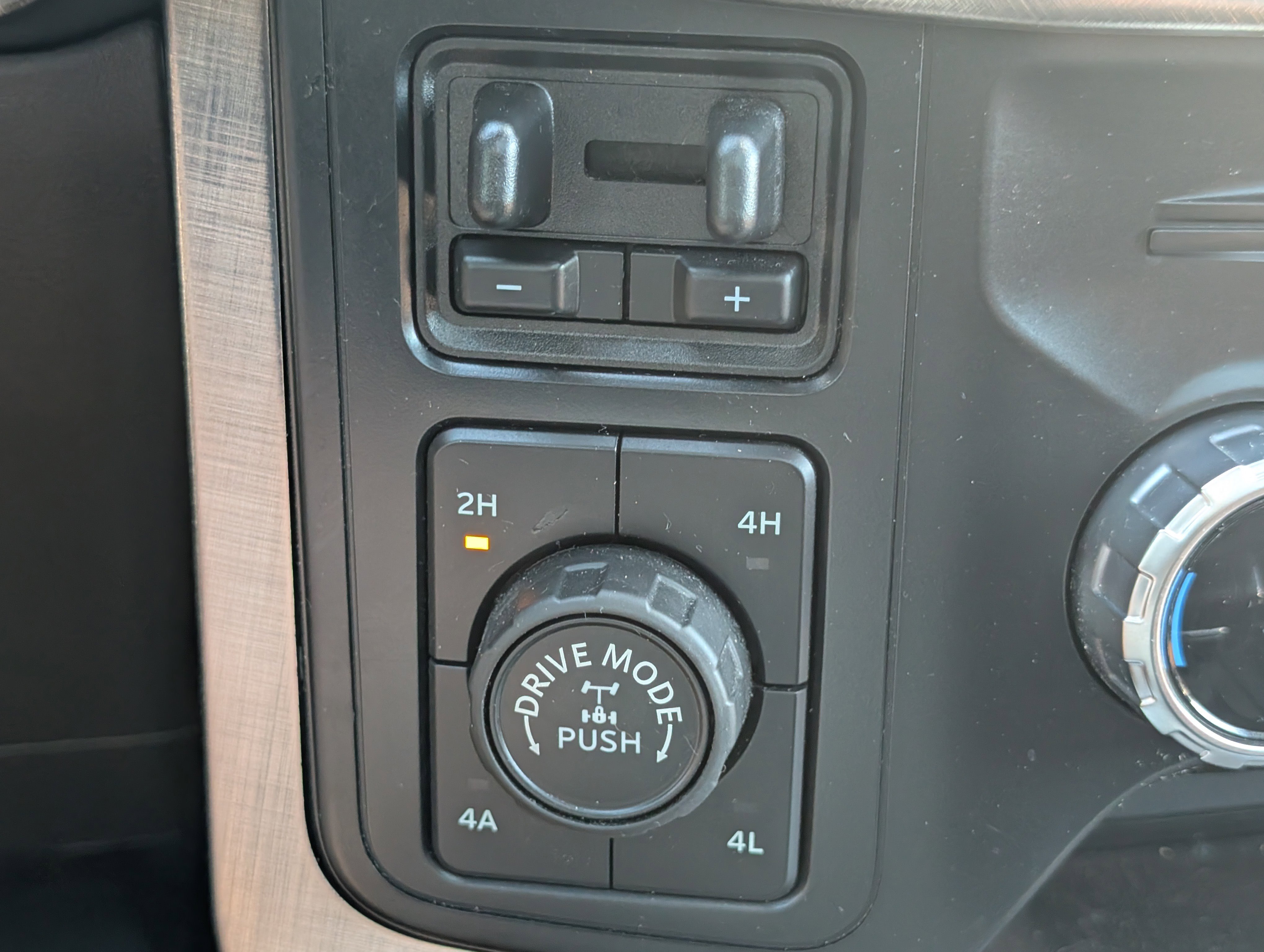 Certified 2022 Ford F150 King Ranch w/ Equipment Group 601A High AWD/4WD image 28