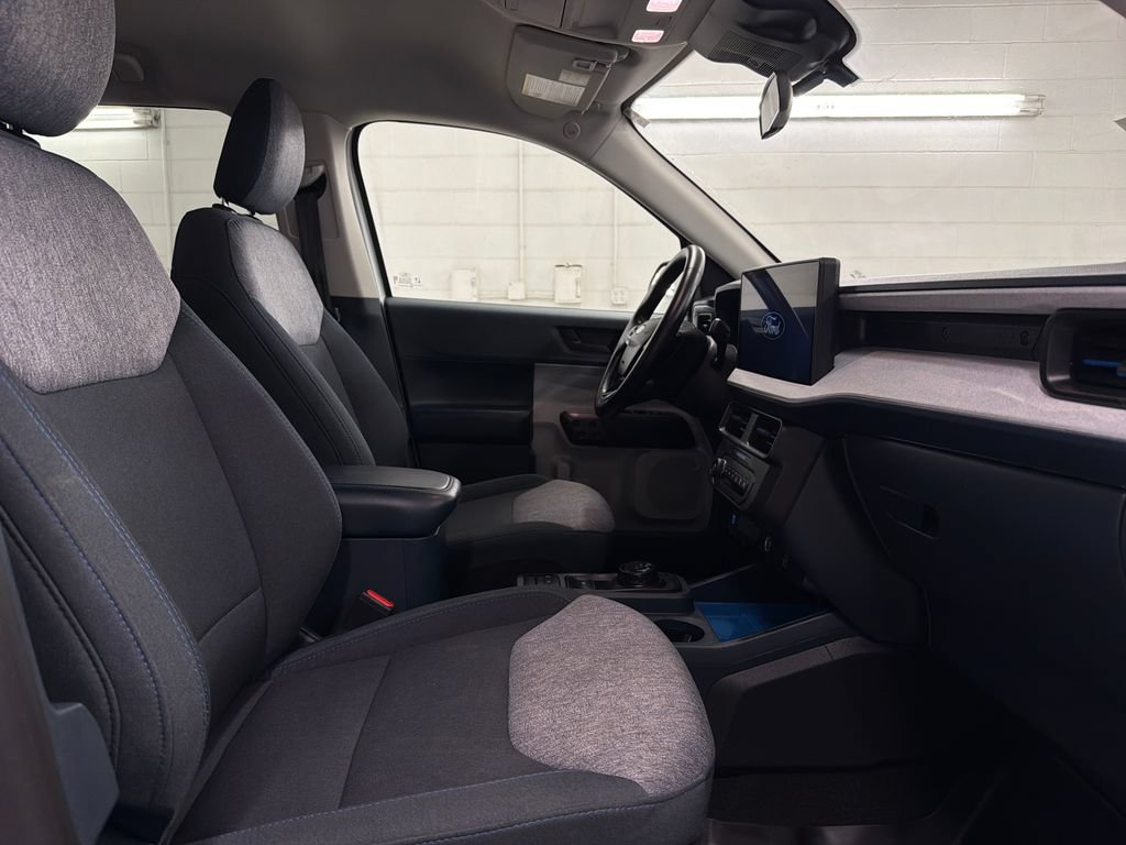 Certified 2025 Ford Maverick XLT w/ XLT Luxury Package AWD/4WD image 30