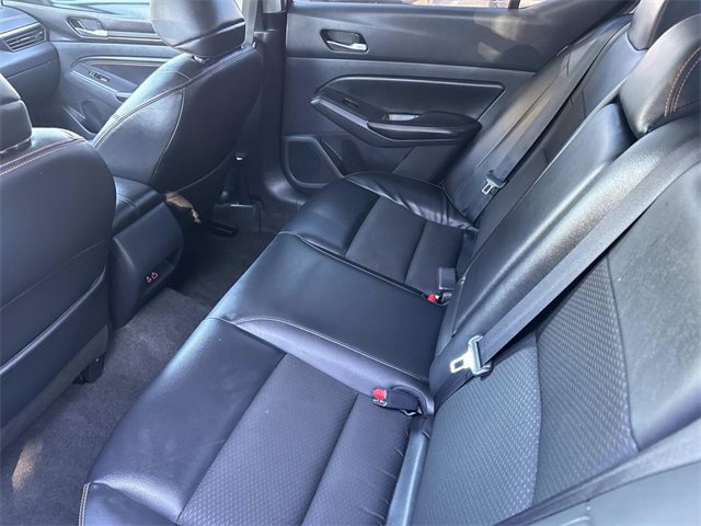 Used 2021 Nissan Altima 2.5 SR w/ SR Premium Package image 32