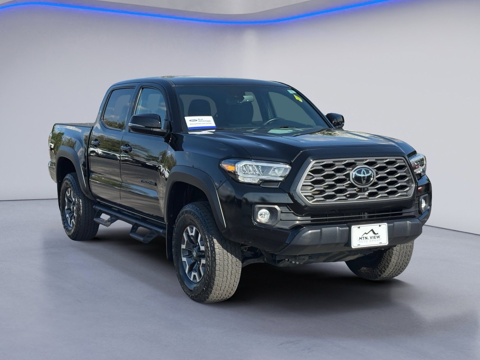 Used 2023 Toyota Tacoma TRD Off-Road AWD/4WD image 5