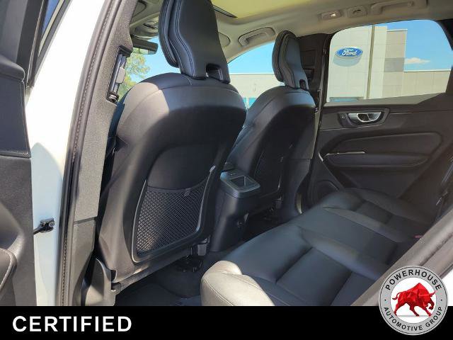 Used 2024 Volvo XC60 B5 Core AWD/4WD image 16
