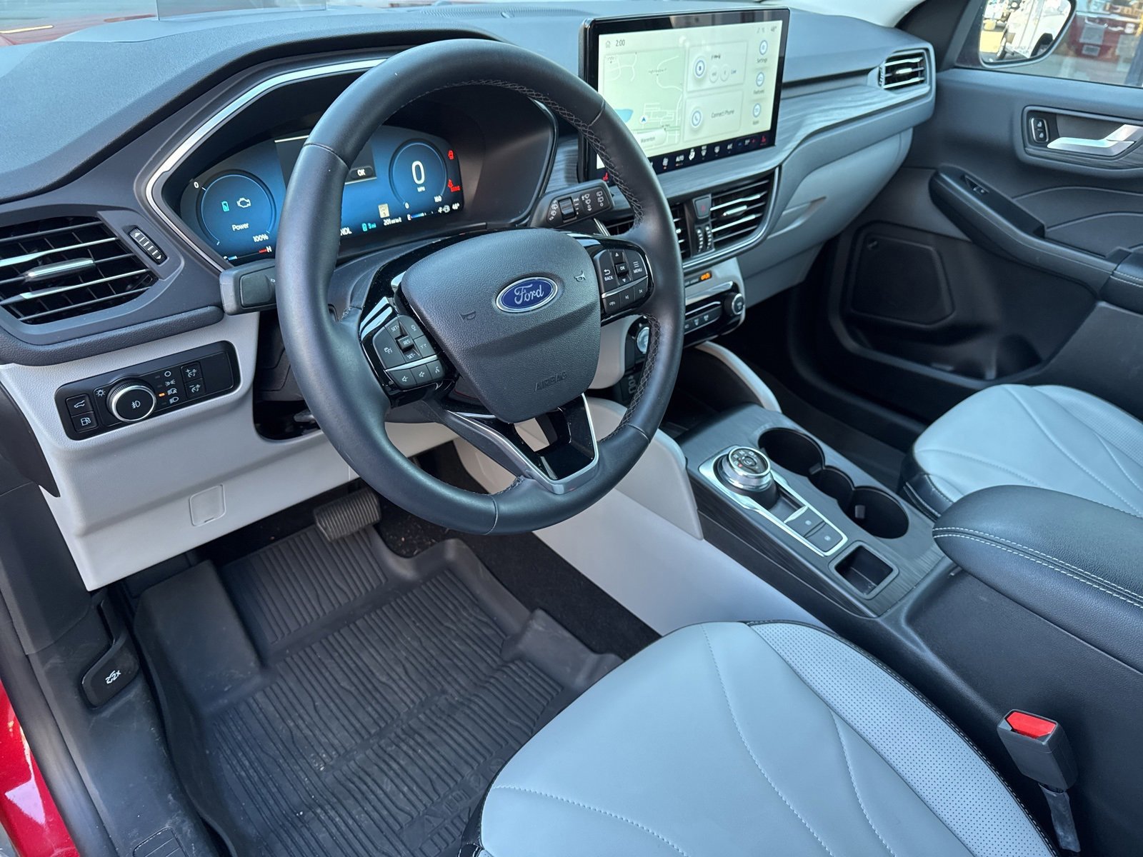 Certified 2025 Ford Escape SE w/ PHEV Premium Package image 42
