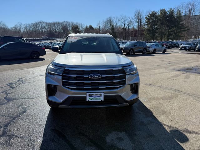 Certified 2025 Ford Explorer Active w/ Active Comfort Package image 8