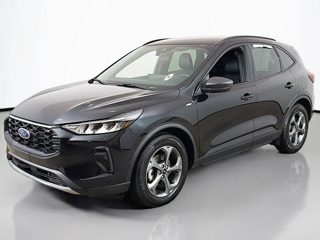 Certified 2025 Ford Escape ST-Line w/ Equipment Group 301A FWD image 8