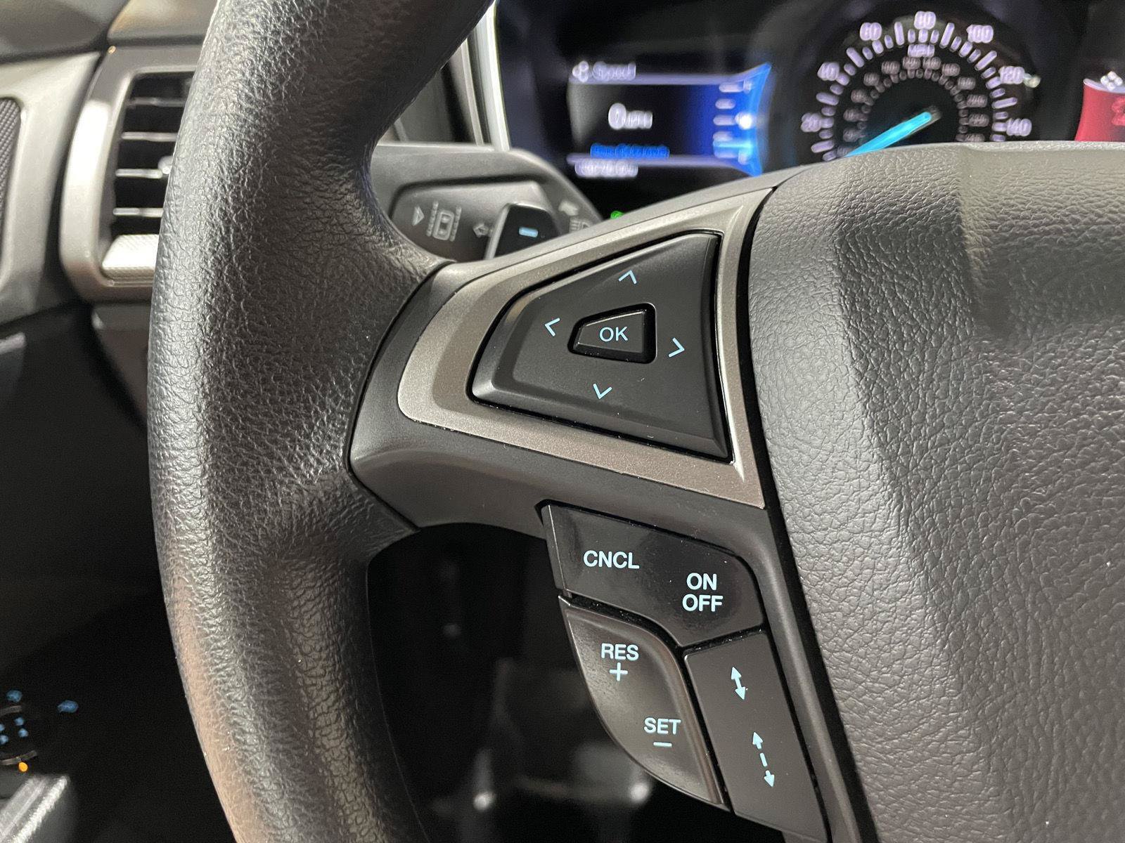Certified 2020 Ford Fusion SE AWD/4WD image 14