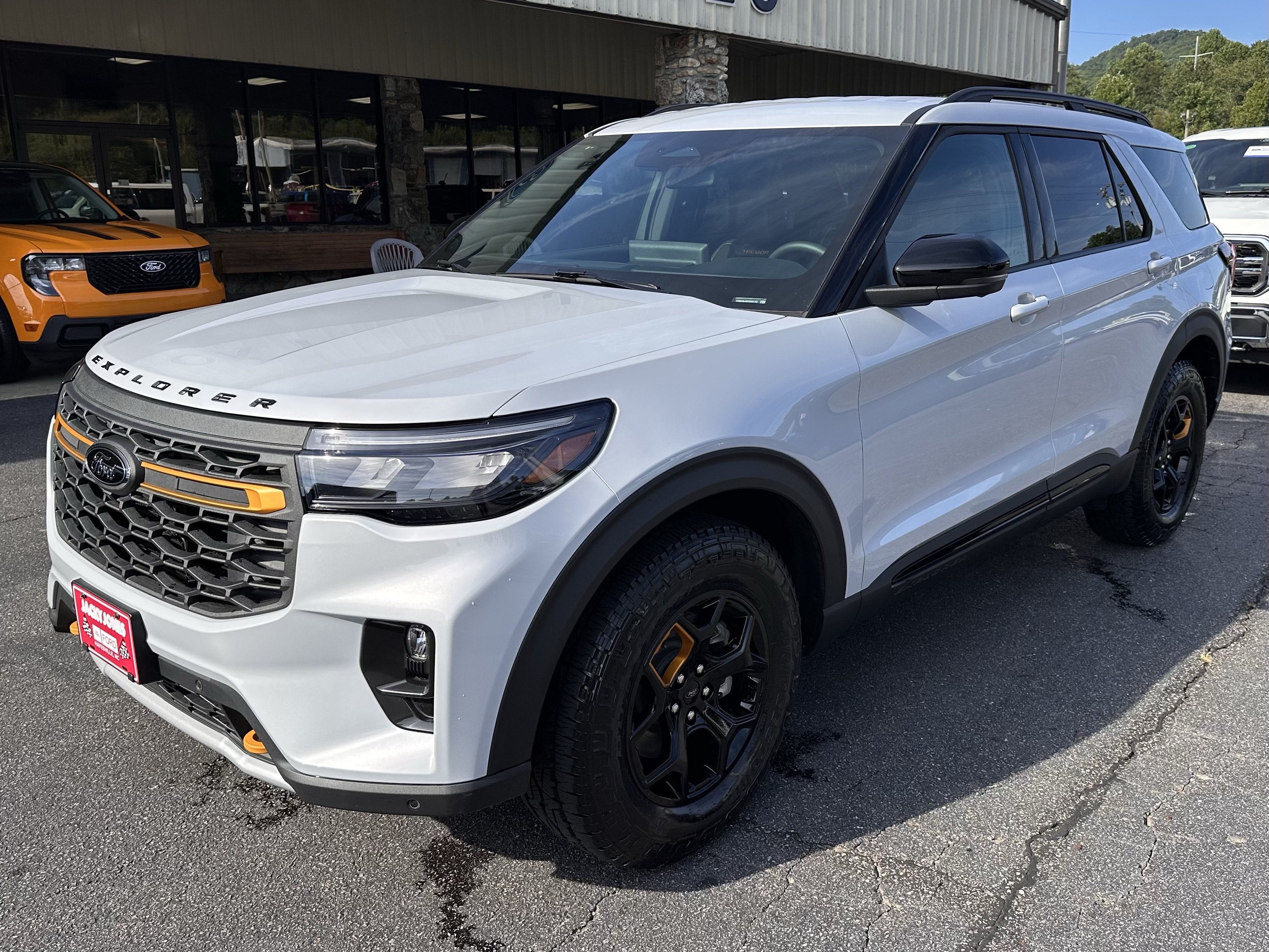 Certified 2026 Ford Explorer Tremor w/ Tremor Convenience Package AWD/4WD image 2