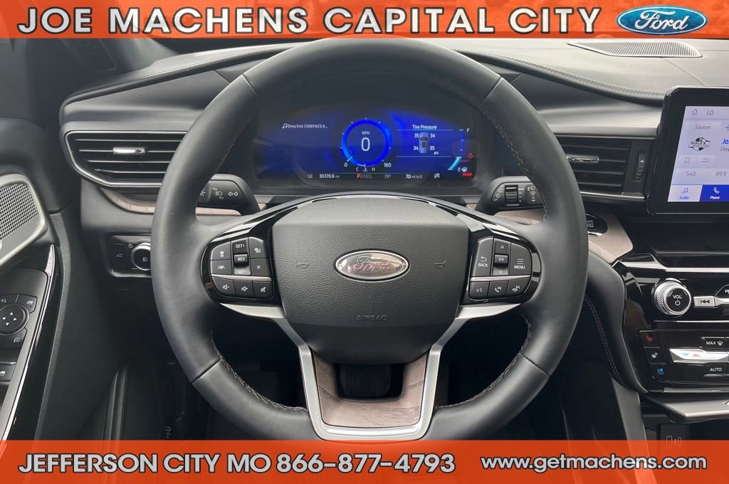 Certified 2023 Ford Explorer Platinum w/ Equipment Group 601A image 17