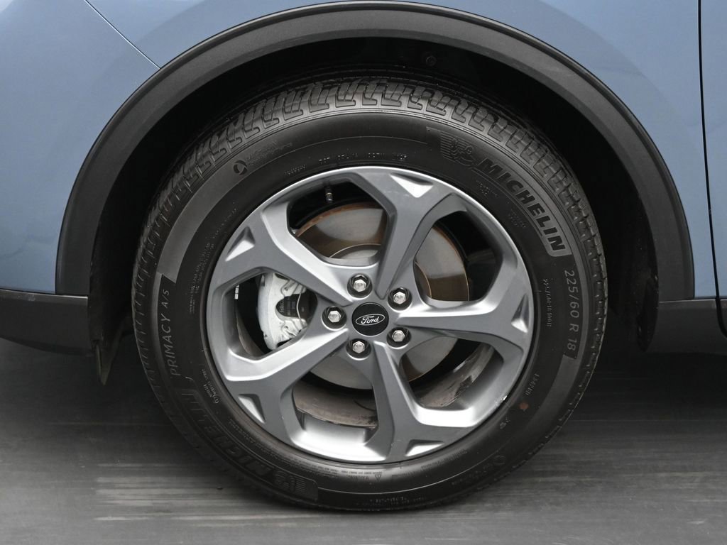 Certified 2025 Ford Escape ST-Line FWD image 25