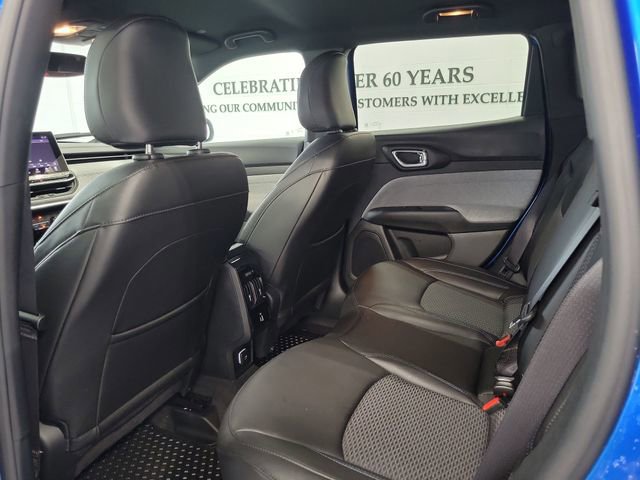 Used 2024 Jeep Compass Latitude w/ Convenience Group image 22