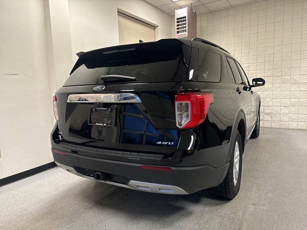 Certified 2023 Ford Explorer XLT w/ Equipment Group 202A image 40