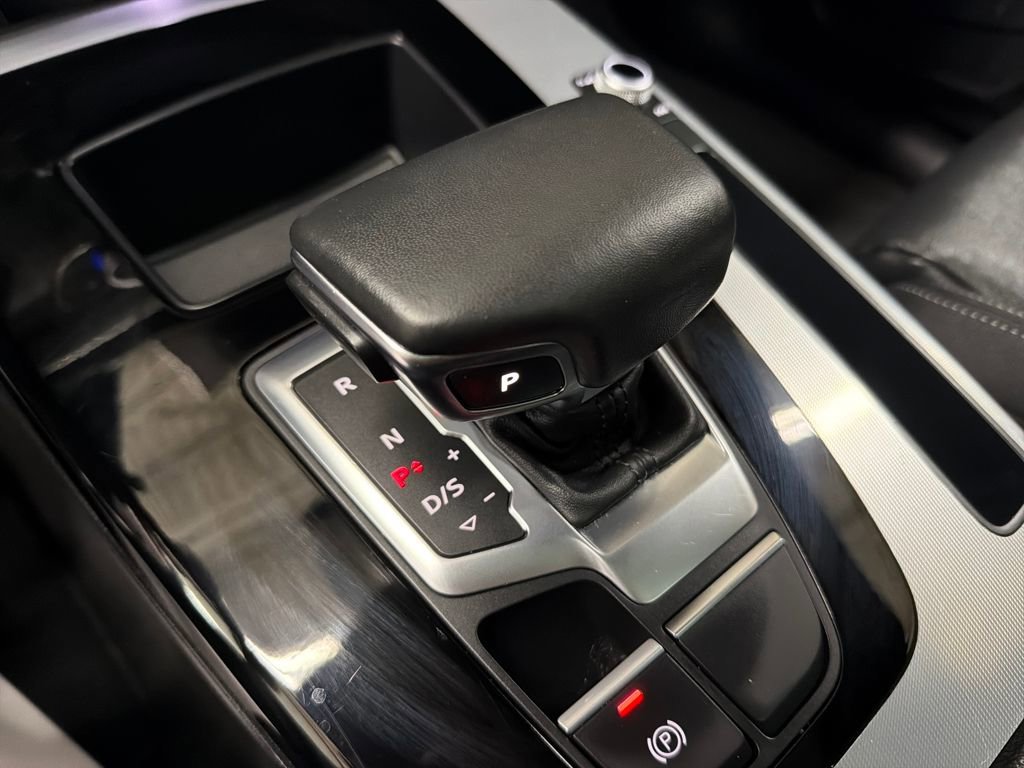 Used 2025 Audi Q5 2.0T Premium image 27