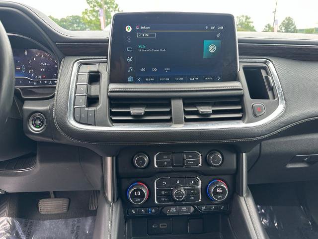 Used 2022 Chevrolet Suburban Premier AWD/4WD image 25