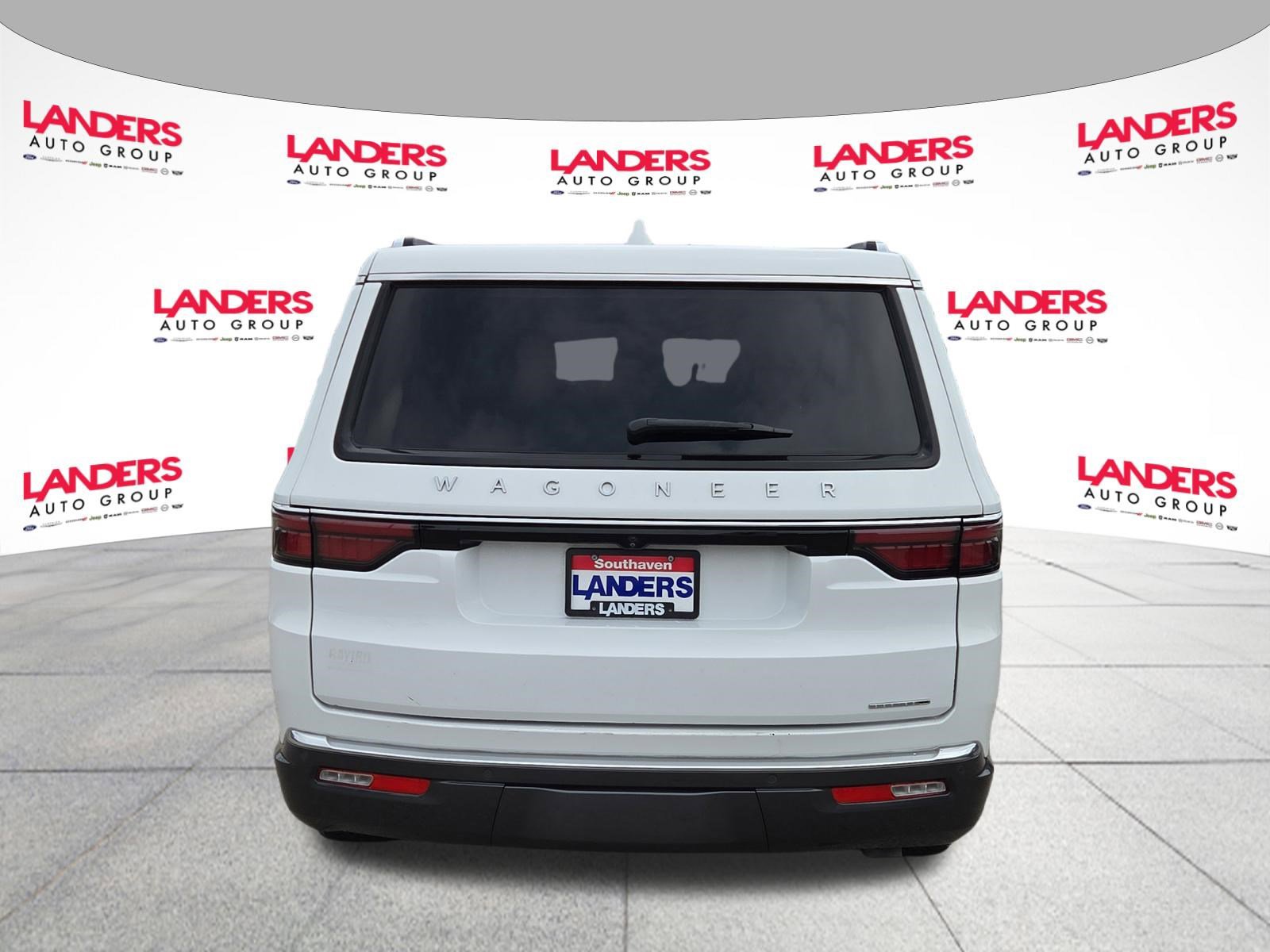 Used 2022 Jeep Wagoneer Series I RWD image 4