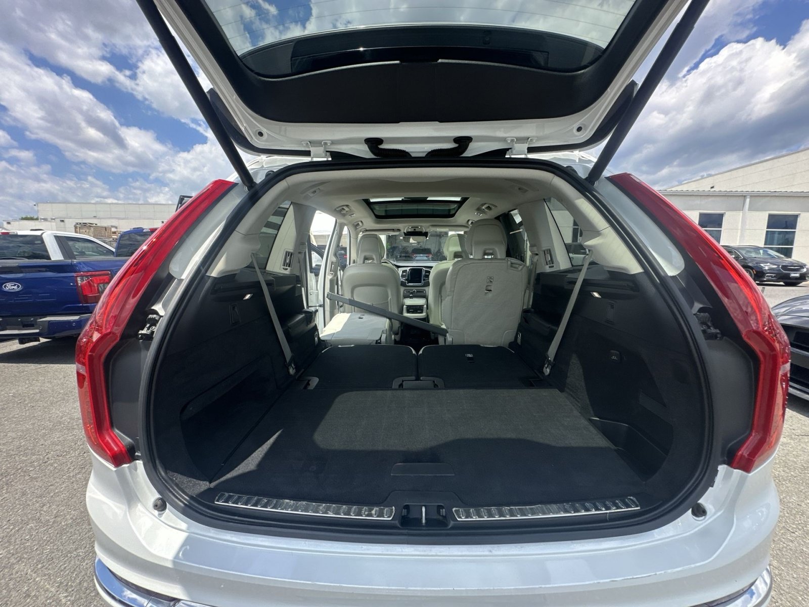 Used 2021 Volvo XC90 T6 Inscription w/ Climate Package AWD/4WD image 34