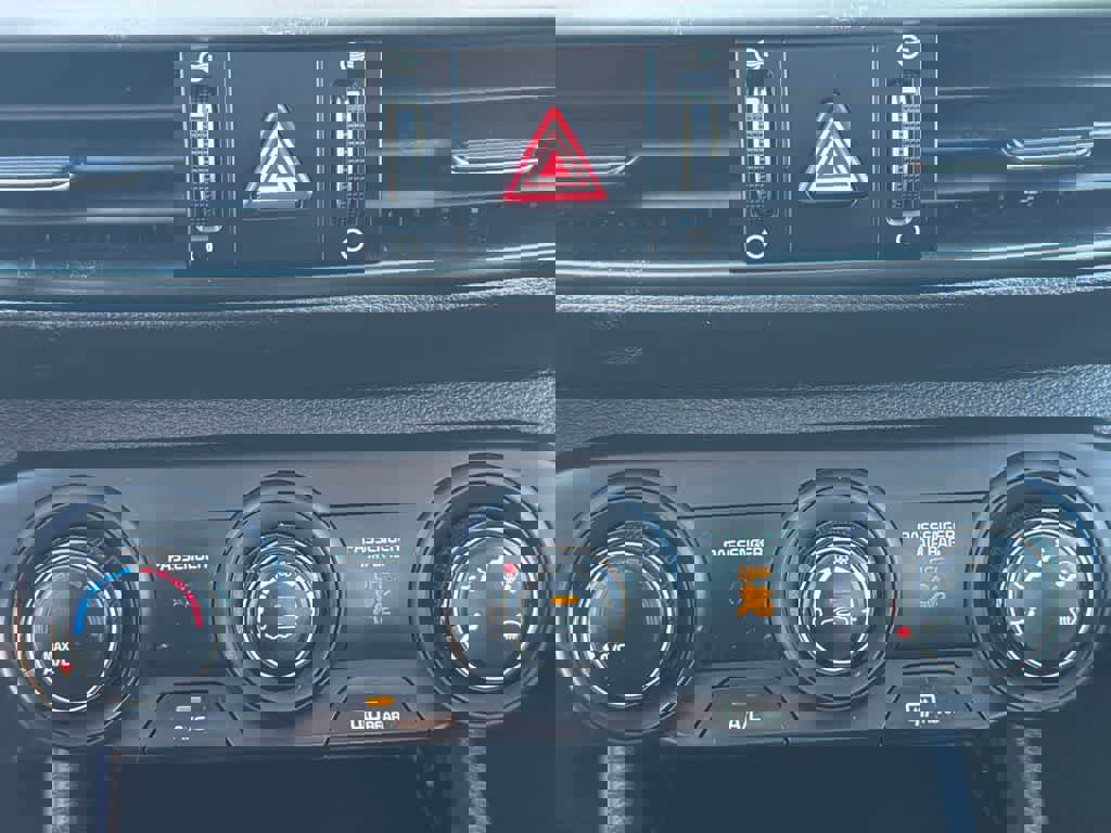 Used 2021 Kia Forte LXS image 28