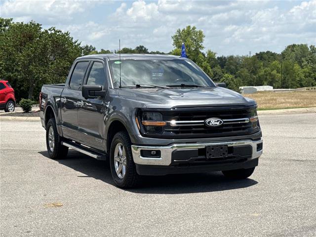 Certified 2024 Ford F150 XLT w/ Mobile Office Package AWD/4WD image 3