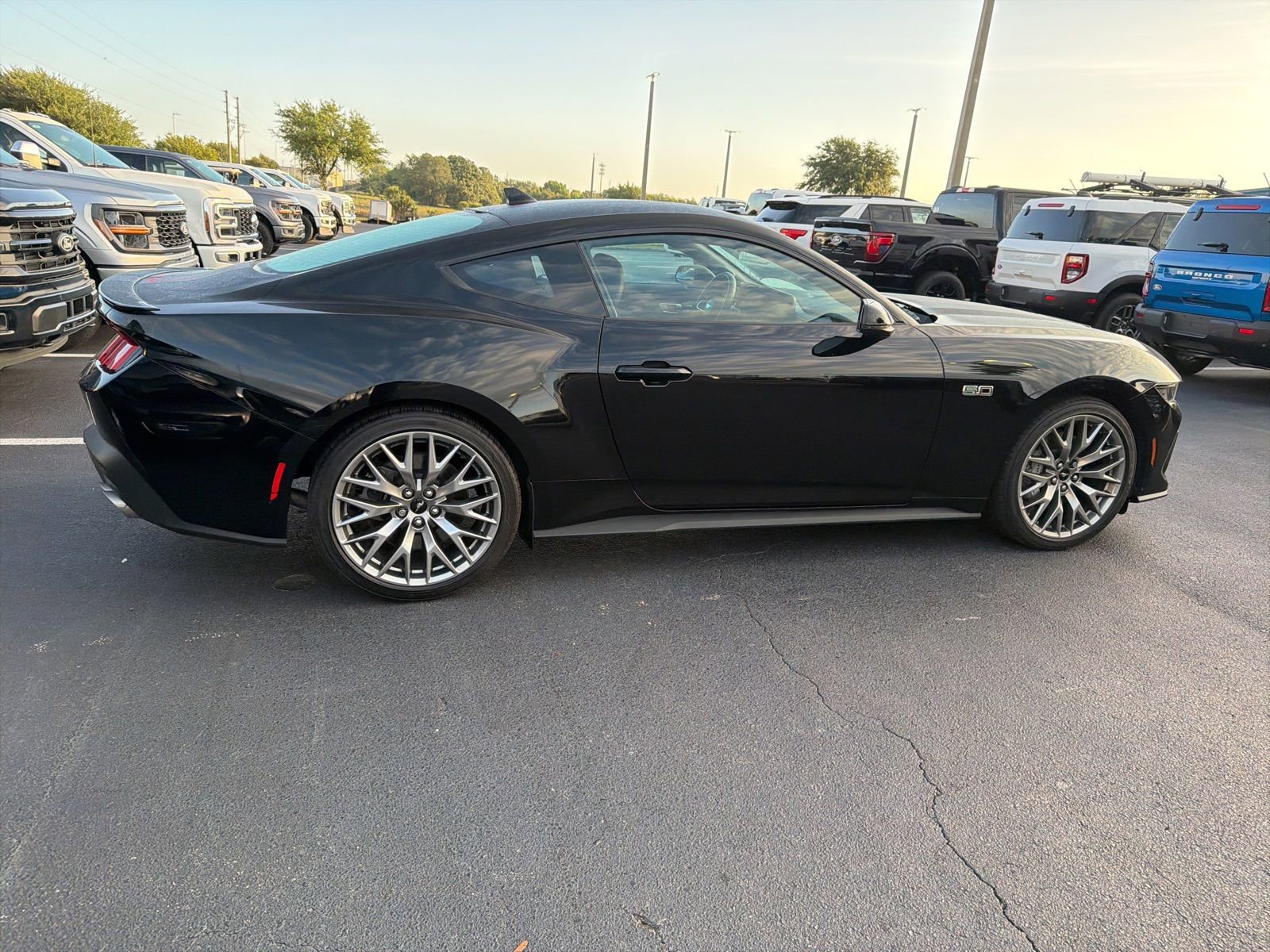 Certified 2025 Ford Mustang GT Premium RWD image 4