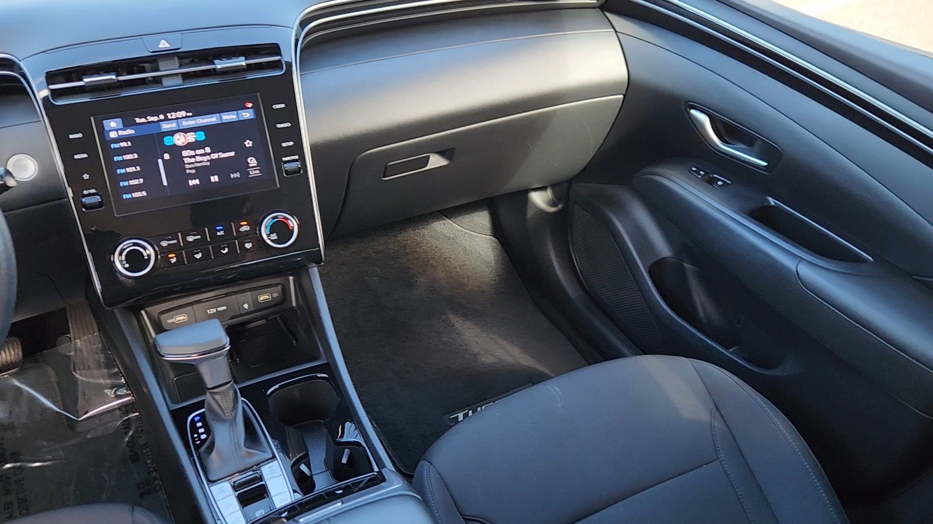 Used 2023 Hyundai Tucson SEL AWD/4WD image 35