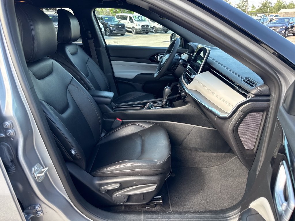 Used 2024 Jeep Compass Limited AWD/4WD image 24