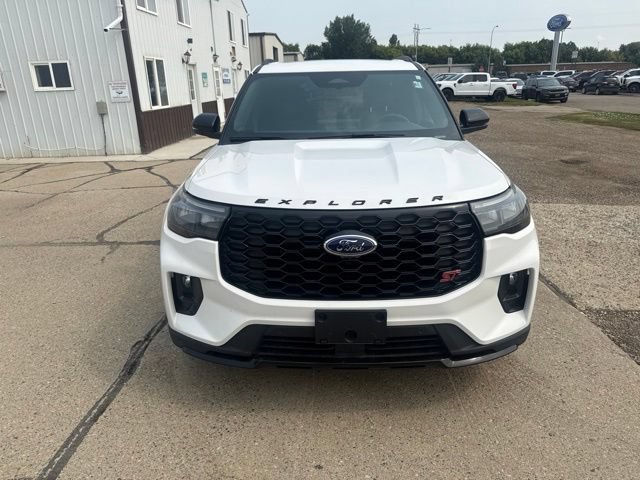 Certified 2025 Ford Explorer ST AWD/4WD image 8