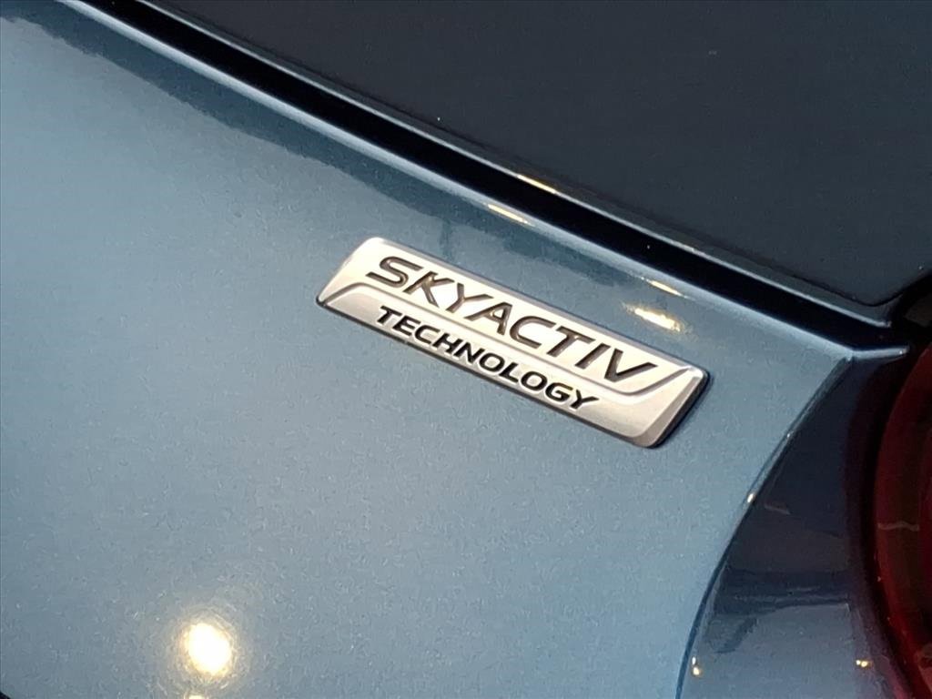 Used 2019 MAZDA MX-5 Miata RF Grand Touring image 8