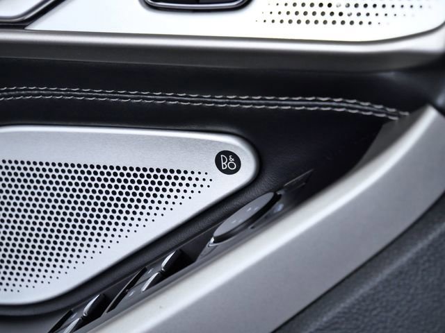 Certified 2023 Ford Explorer Limited w/ Limited Technology Package image 25