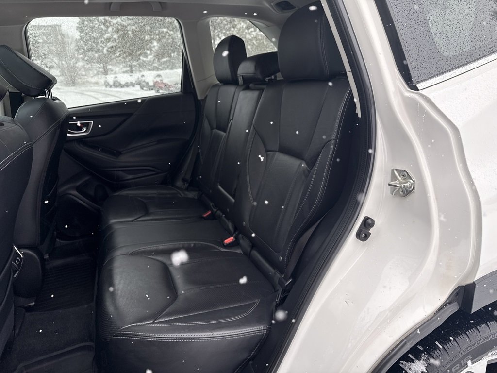 Used 2019 Subaru Forester Limited image 22