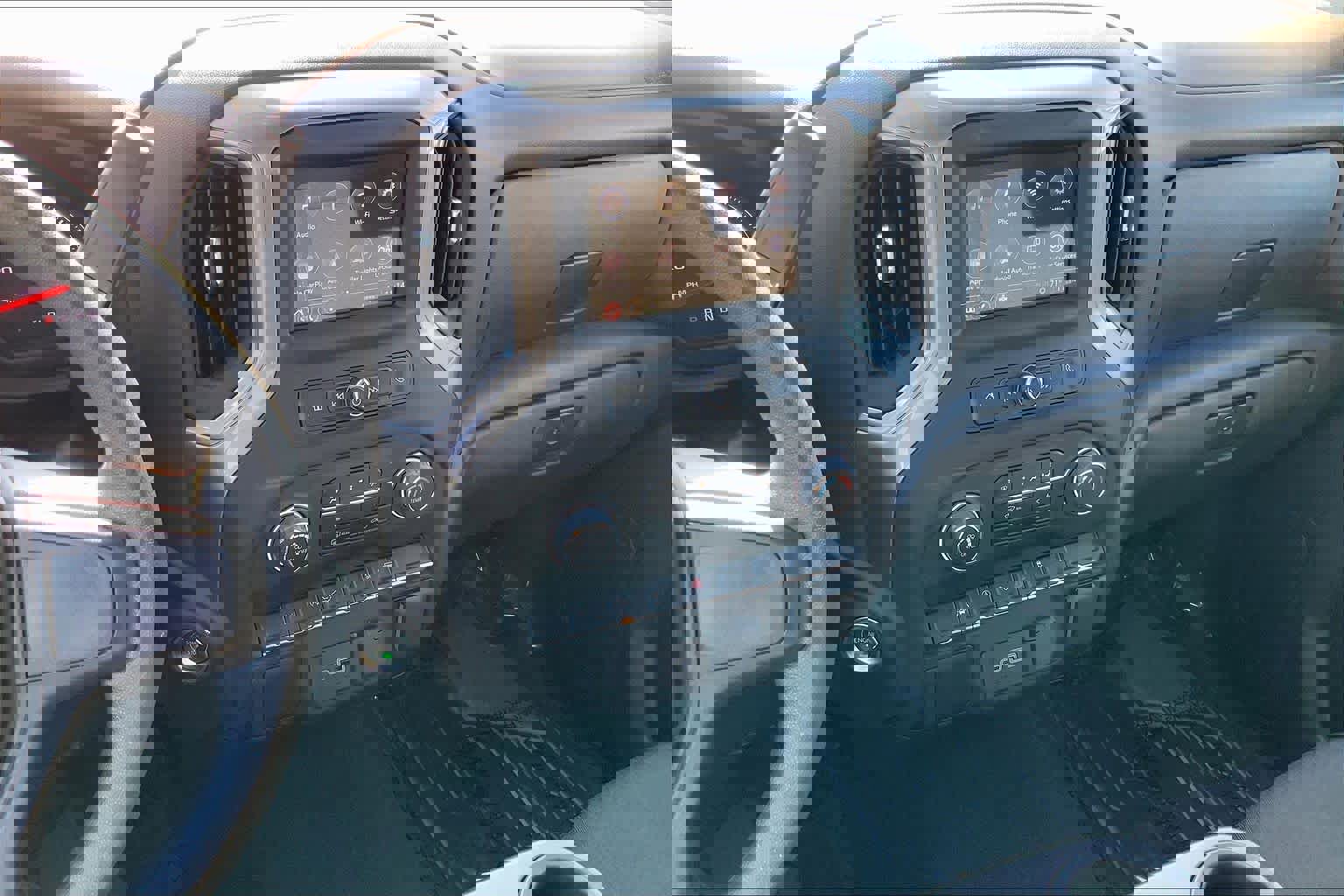 Used 2023 Chevrolet Silverado 1500 Custom image 6