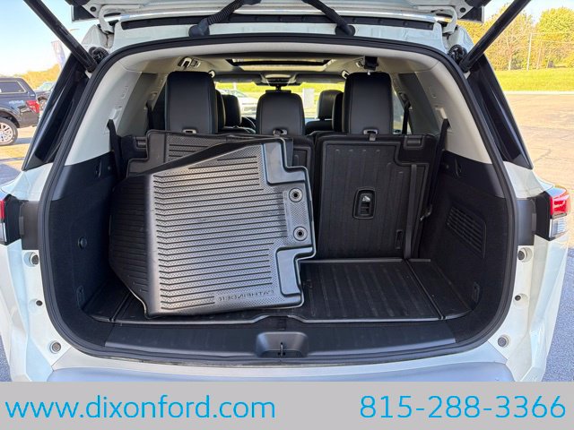 Used 2023 Nissan Pathfinder Platinum AWD/4WD image 29