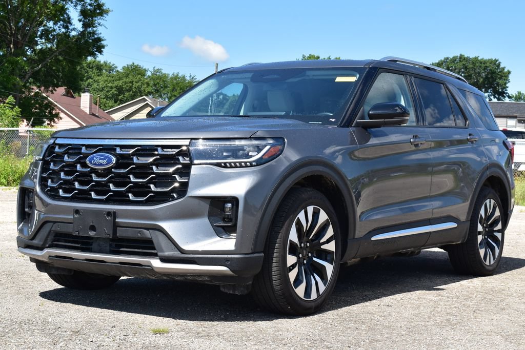 Certified 2025 Ford Explorer Platinum w/ LUX Leather Package AWD/4WD image 1