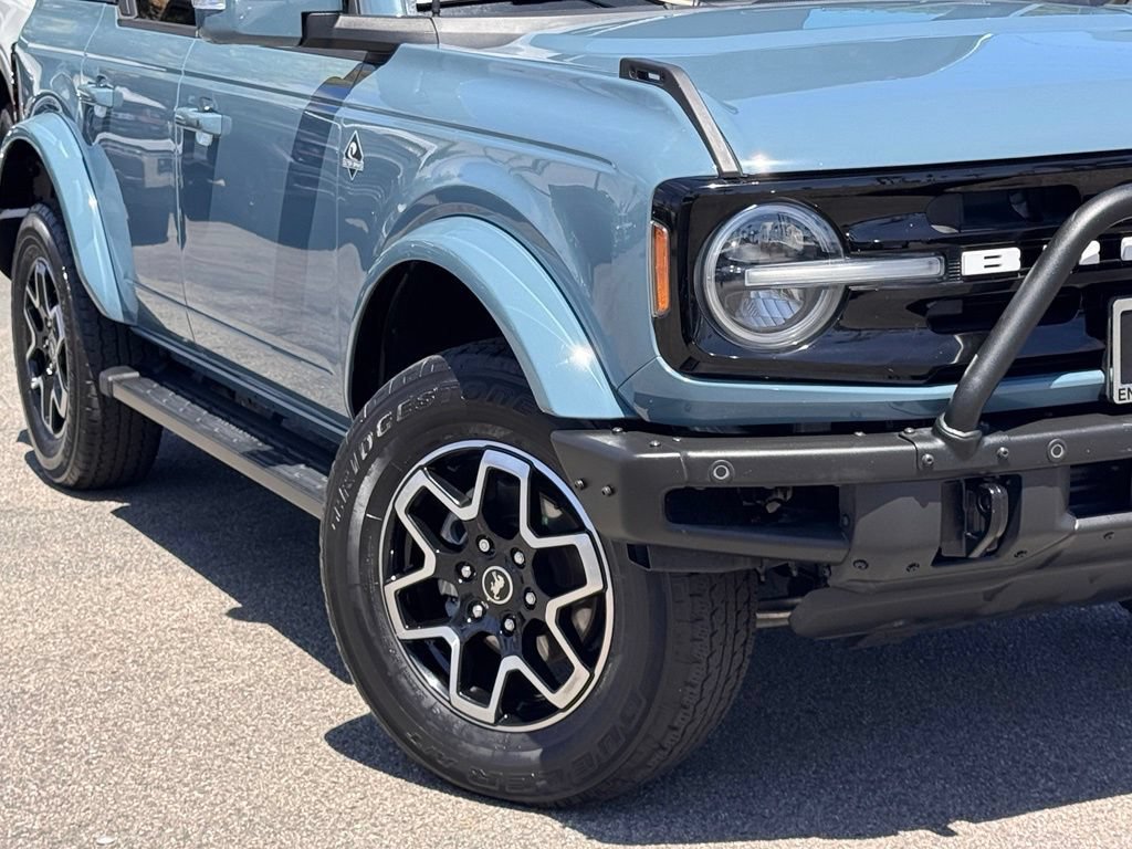 Certified 2023 Ford Bronco Outer Banks AWD/4WD image 4