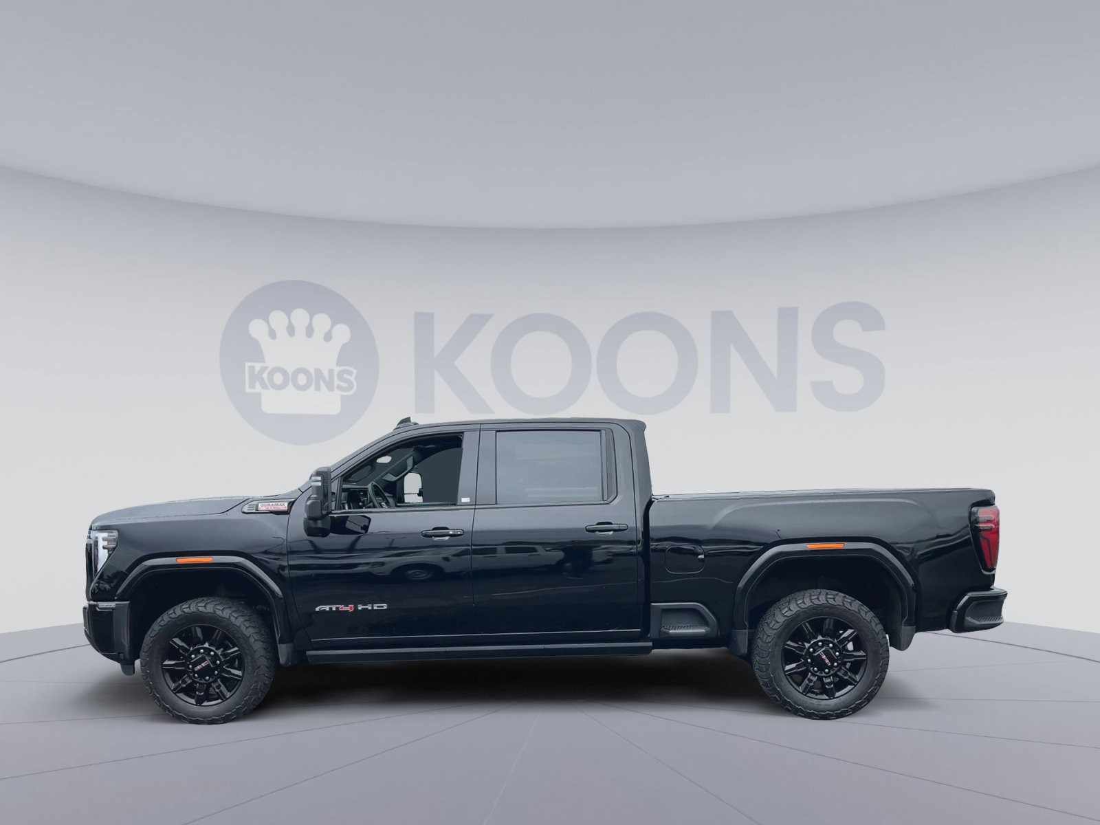 Used 2024 GMC Sierra 2500 AT4 w/ AT4 Premium Plus Package AWD/4WD image 7