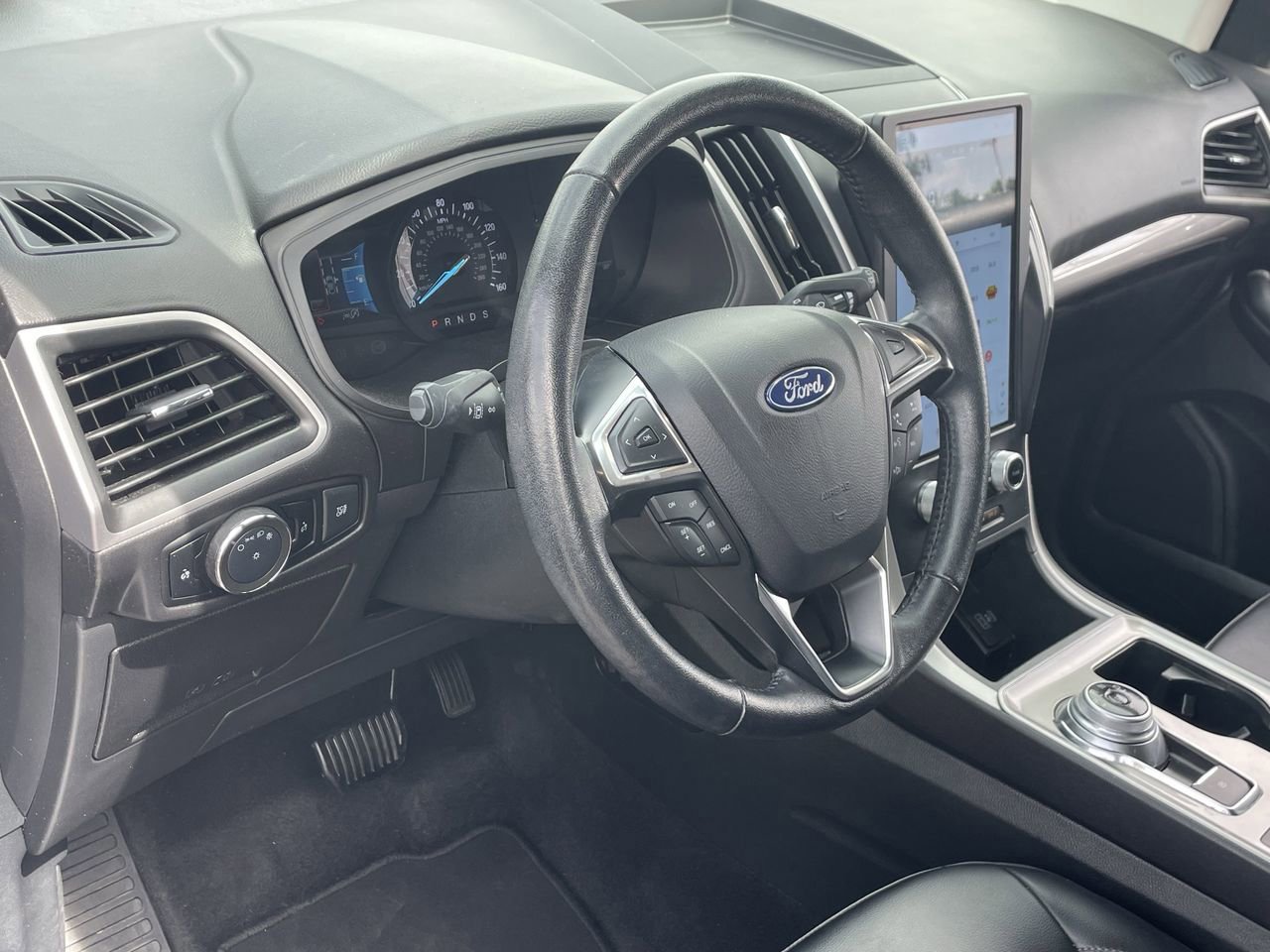 Certified 2024 Ford Edge SEL AWD/4WD image 23