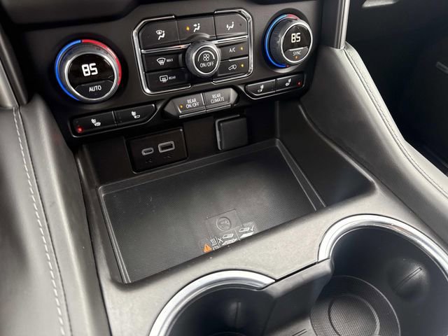 Used 2024 Chevrolet Suburban LT image 28