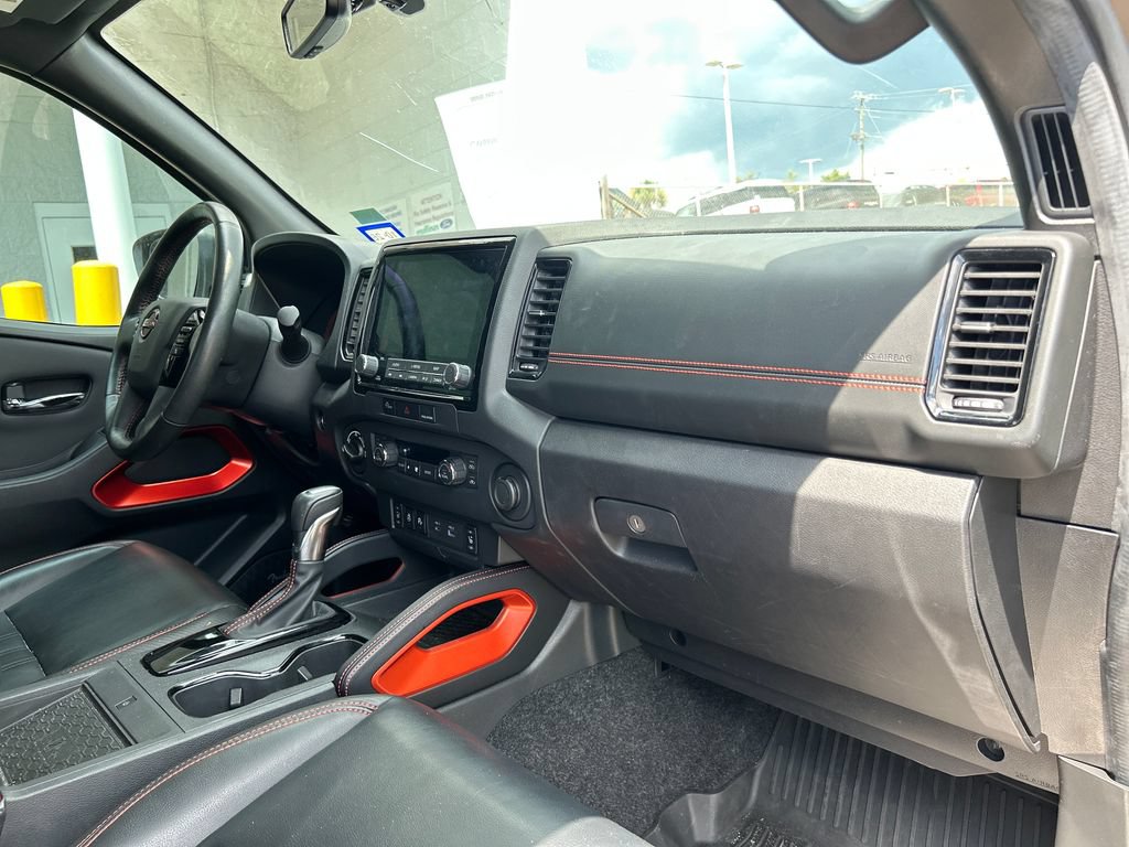 Used 2023 Nissan Frontier PRO-4X w/ Pro-4X Premium Package AWD/4WD image 16