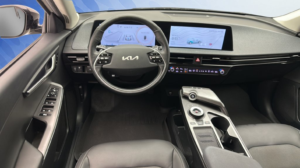 Used 2024 Kia EV6 Light AWD/4WD image 11