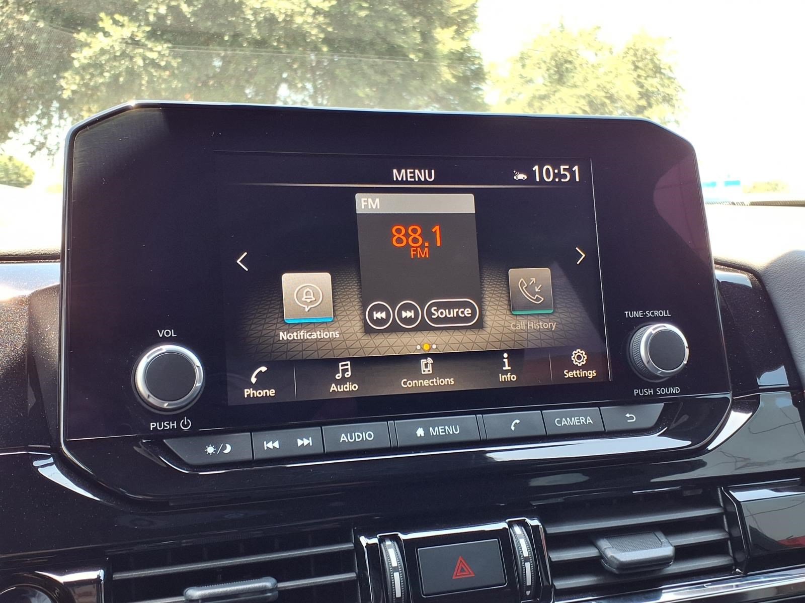 Used 2025 Nissan Pathfinder Rock Creek AWD/4WD image 18