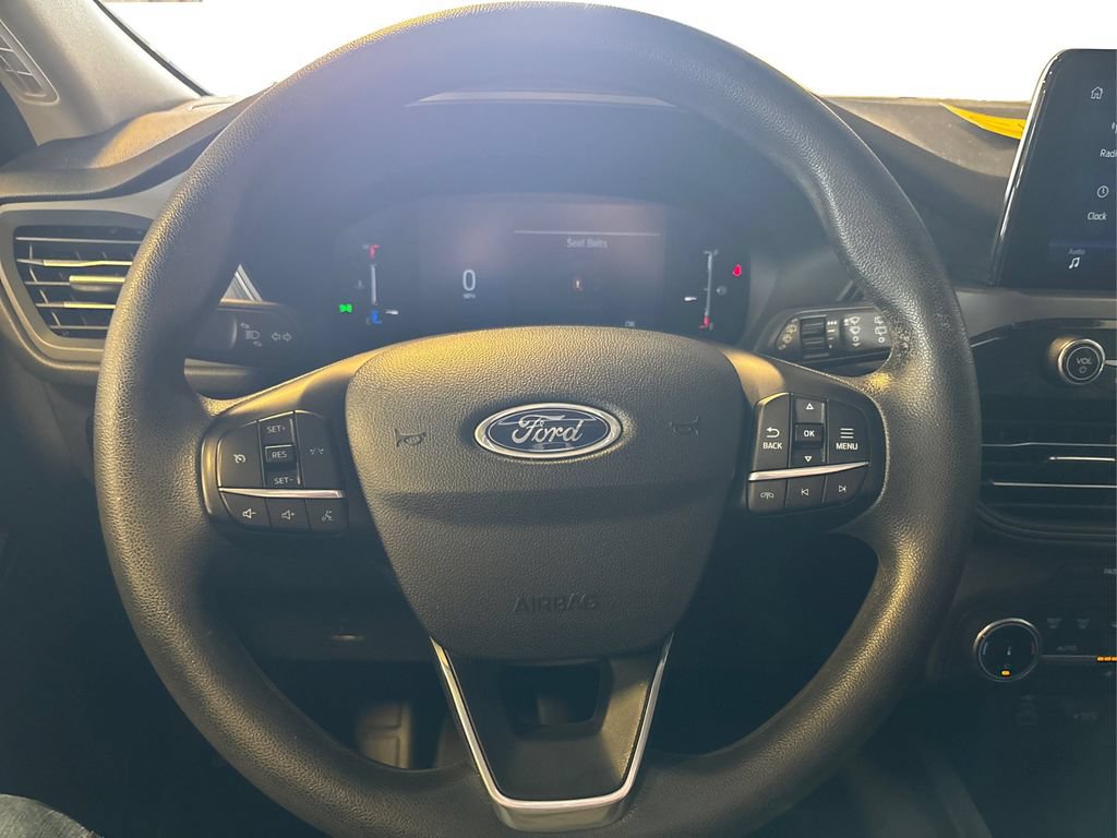 Certified 2025 Ford Escape Active AWD/4WD image 23
