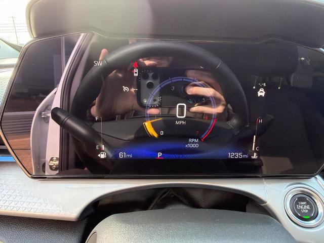 Used 2026 Chevrolet Trax LT w/ LT Convenience Package FWD image 11
