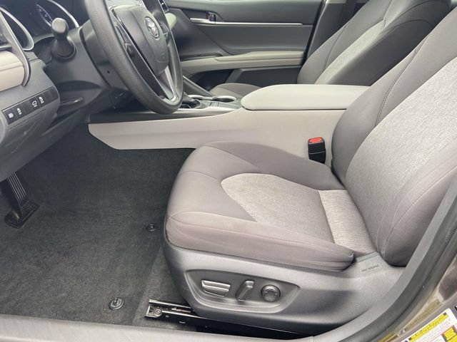 Used 2023 Toyota Camry LE FWD image 13